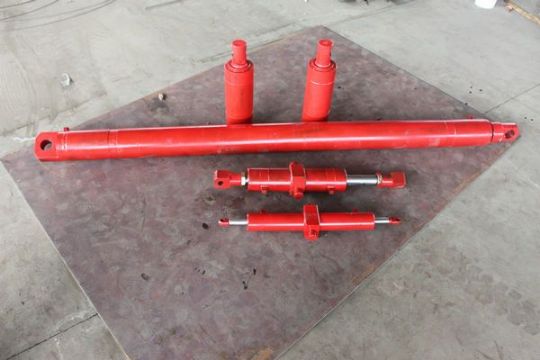 點擊查看詳細信息<br>標題：轉載機系列油缸 閱讀次數：2574