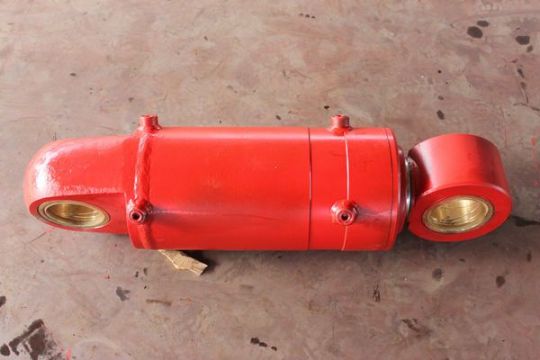 點(diǎn)擊查看詳細(xì)信息<br>標(biāo)題：160后支撐油缸 閱讀次數(shù)：2288